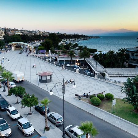 B&B Centrale Affittacamere Reggio di Calabria Eksteriør billede