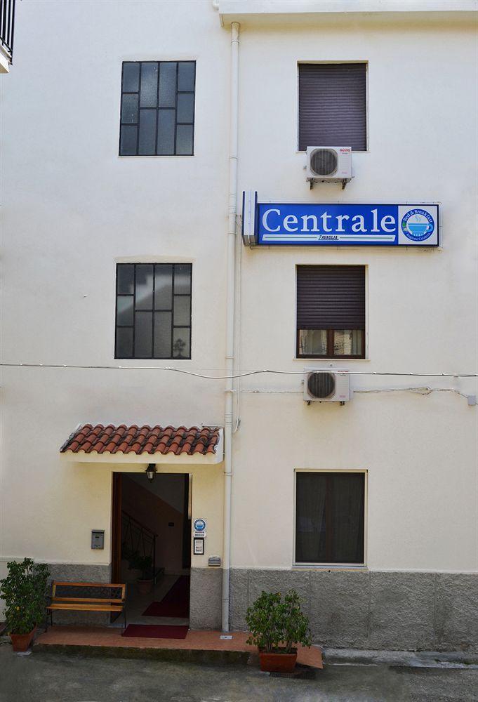 B&B Centrale Affittacamere Reggio di Calabria Eksteriør billede