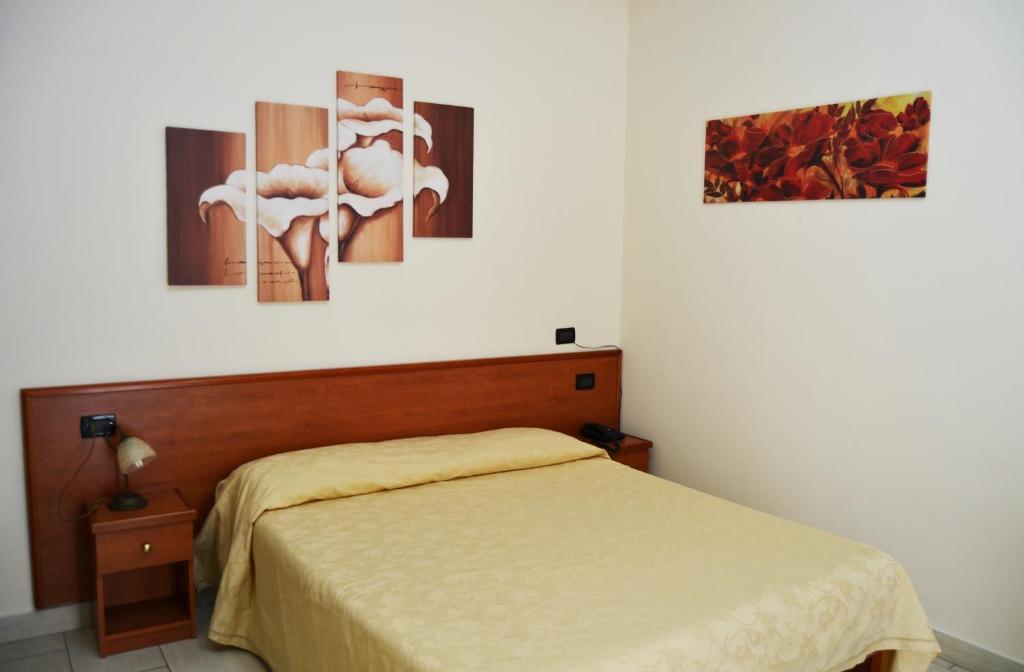 B&B Centrale Affittacamere Reggio di Calabria Eksteriør billede